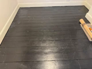 👌 🌲 old black pine floor restoration including gap filling & Matt silk lacquer