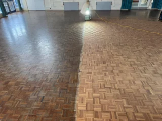 Mahogany block parquet, sanded and finished in Matt lacquer 👌