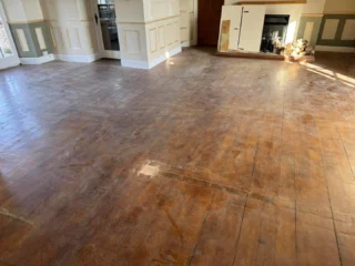 Oak floor restoration, all the works. Sanding, repairs, gap filling, colouring in light oak & Matt lacquer finish 👌